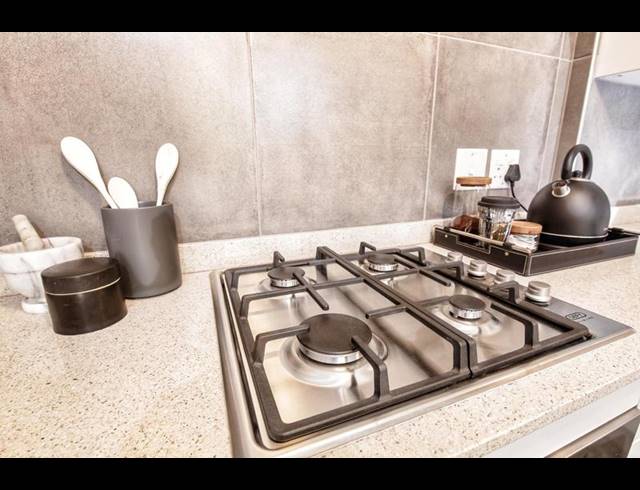 1 BEDROOM PROPERTY TO RENT IN BRAAMFONTEIN